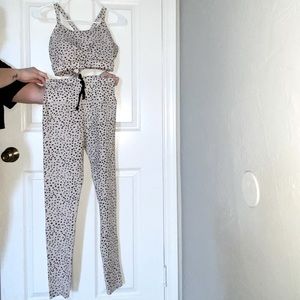 Black & Cream Speckled Workout Set